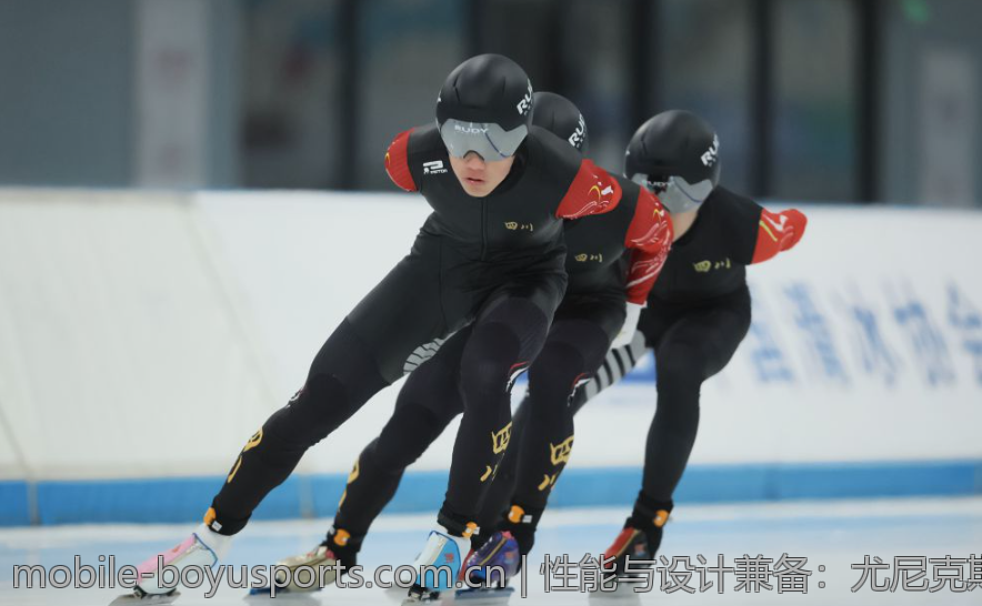 性能与设计兼备：尤尼克斯李宁2026羽毛球拍新品系列