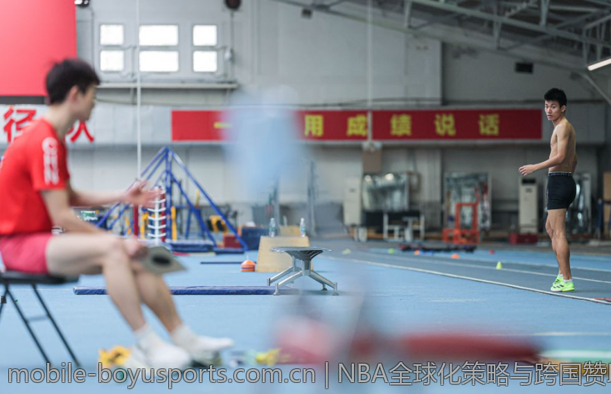 乒乓球比赛战术与运动员体能的结合